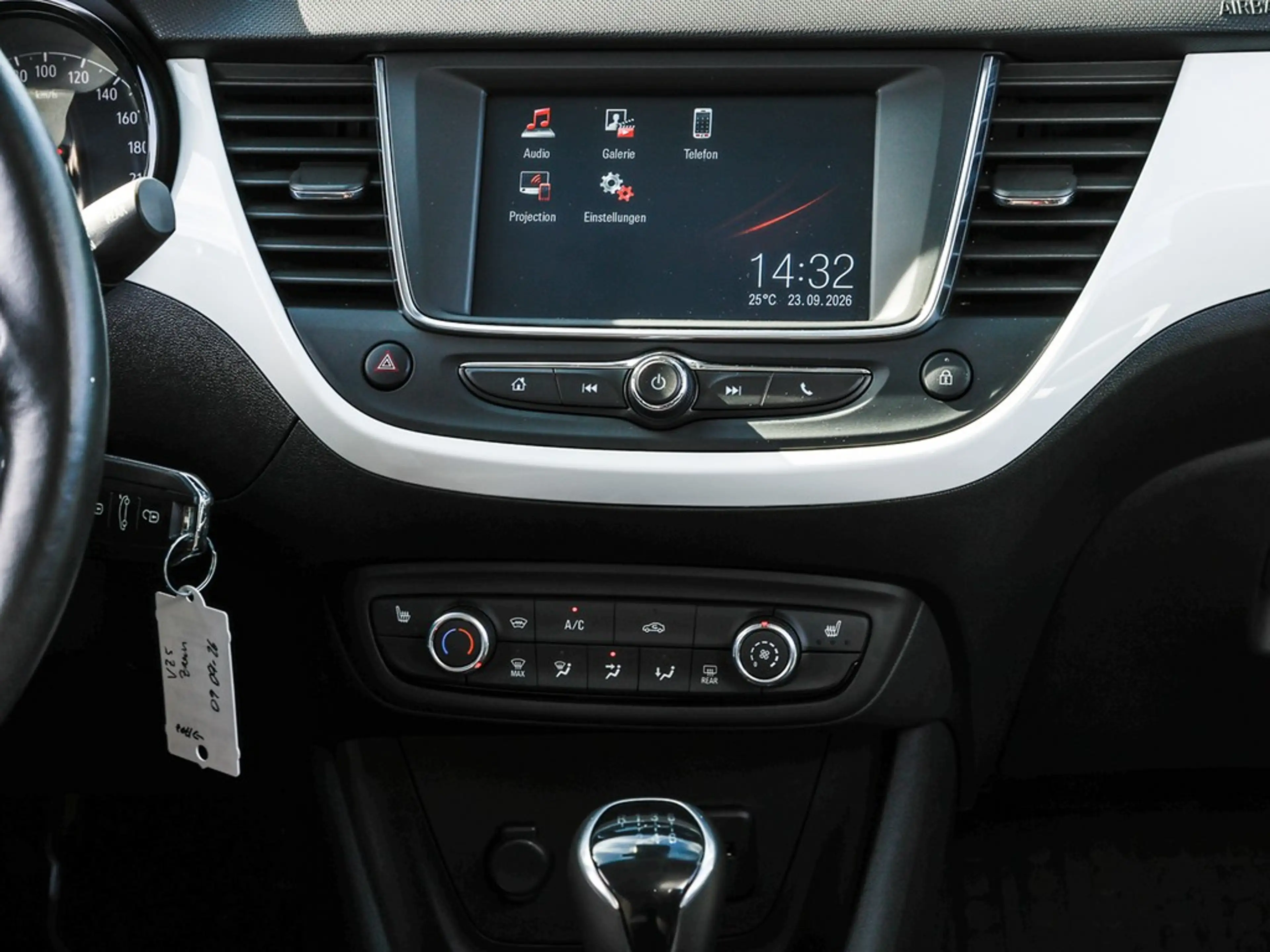Opel Crossland X 1.2 Turbo Limited Edition Klima/SHZ — photo 11