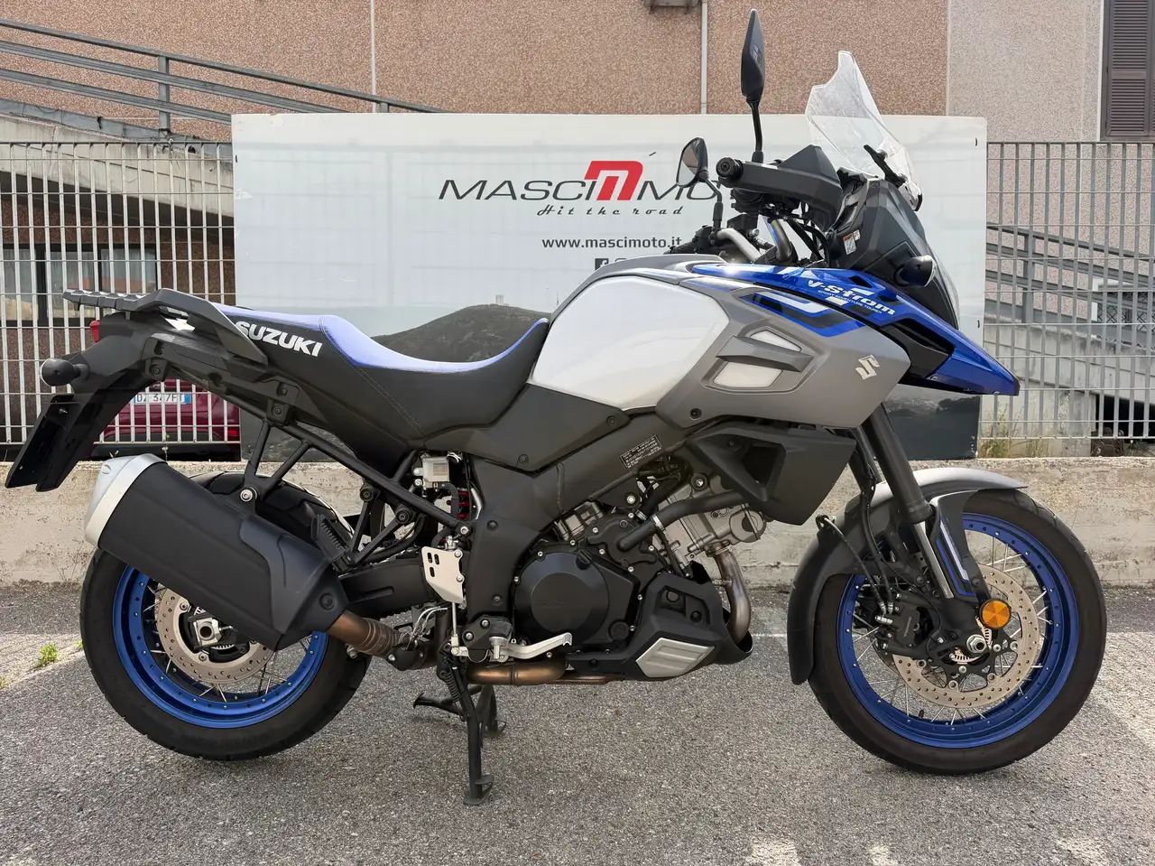 Suzuki V-Strom 1000