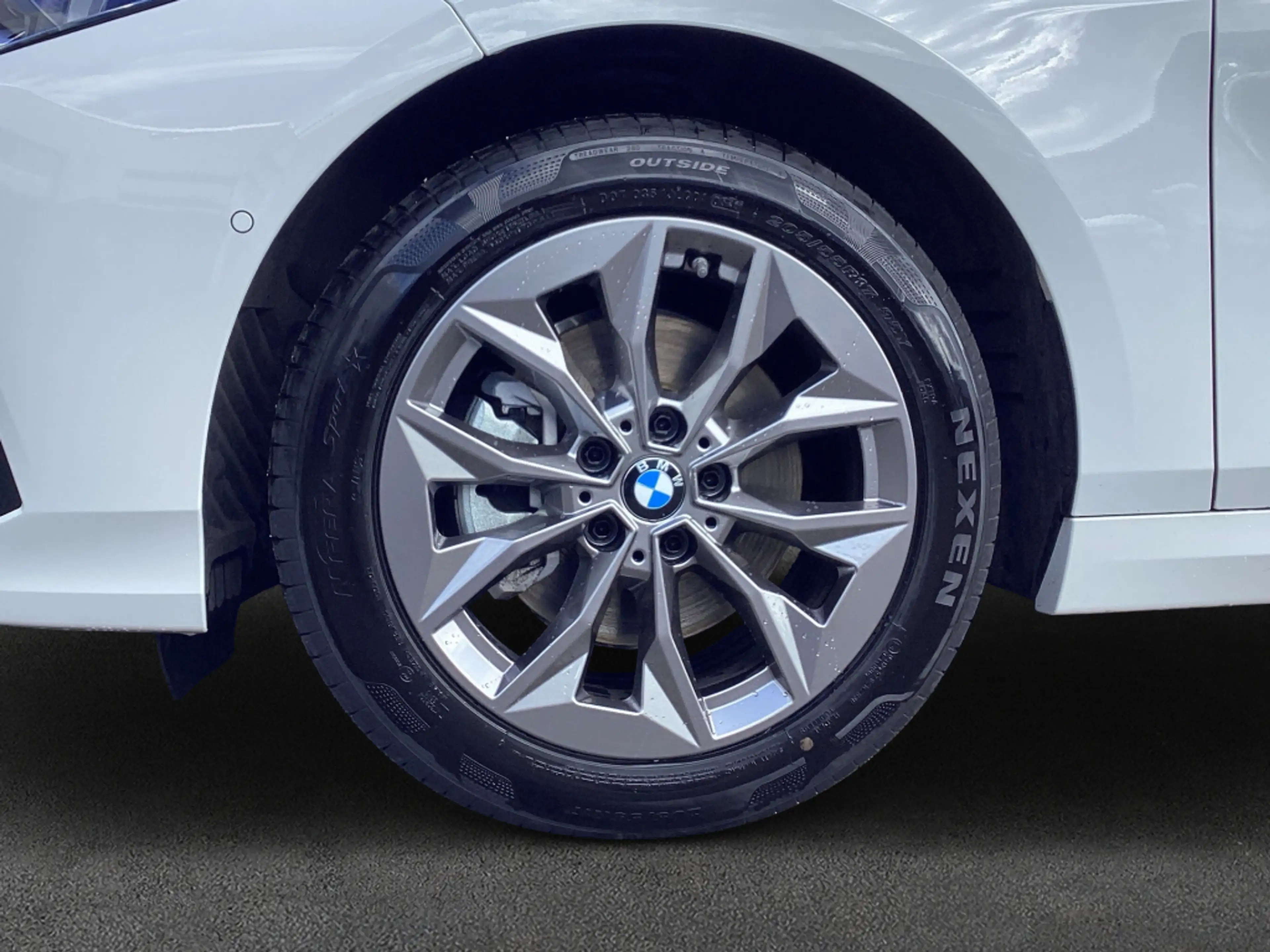 BMW 120 d Aut. — photo 8