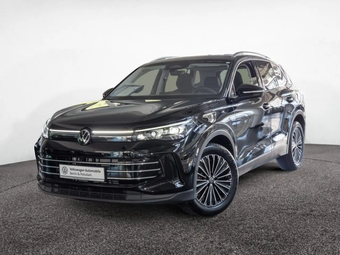 Volkswagen Tiguan 1.5 eTSI Elegance AHK AreaView IQ.LIGHT Schwarz - 2