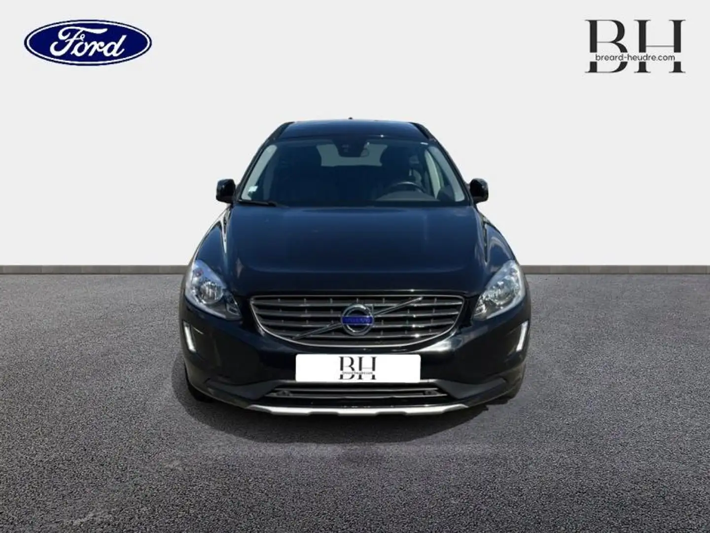 Volvo XC60 D4 190ch Momentum Business Geartronic Noir - 2