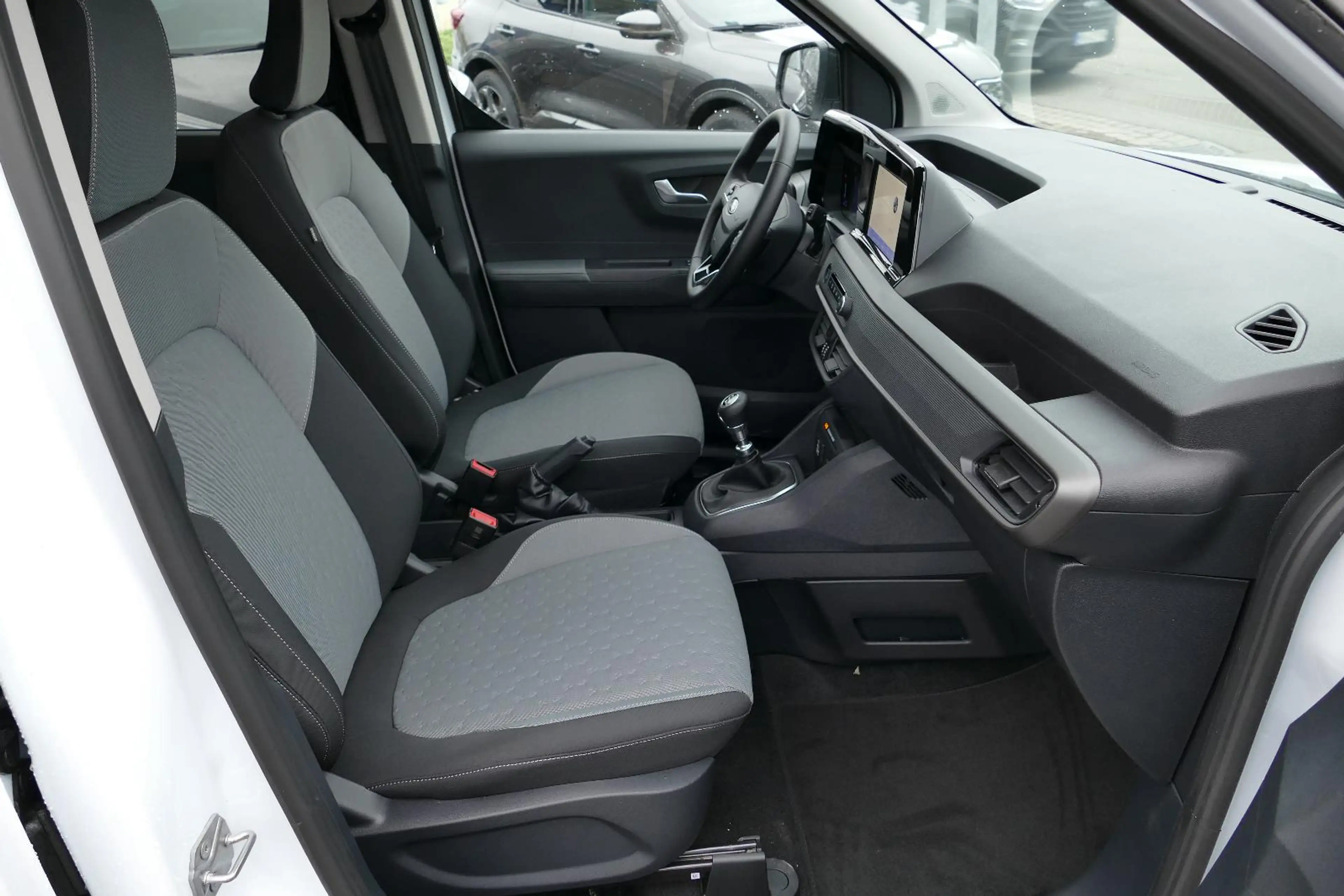 Ford Tourneo Titanium*CAM*APP*KLIMAAUTO — photo 10