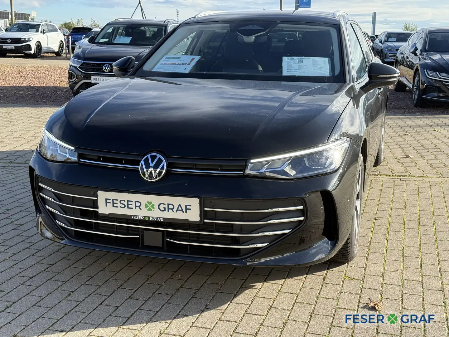 Volkswagen Passat Variant 2.0 TDI Business DSG IQ.DRIVE/LED/Navi/SHZ Schwarz - 2