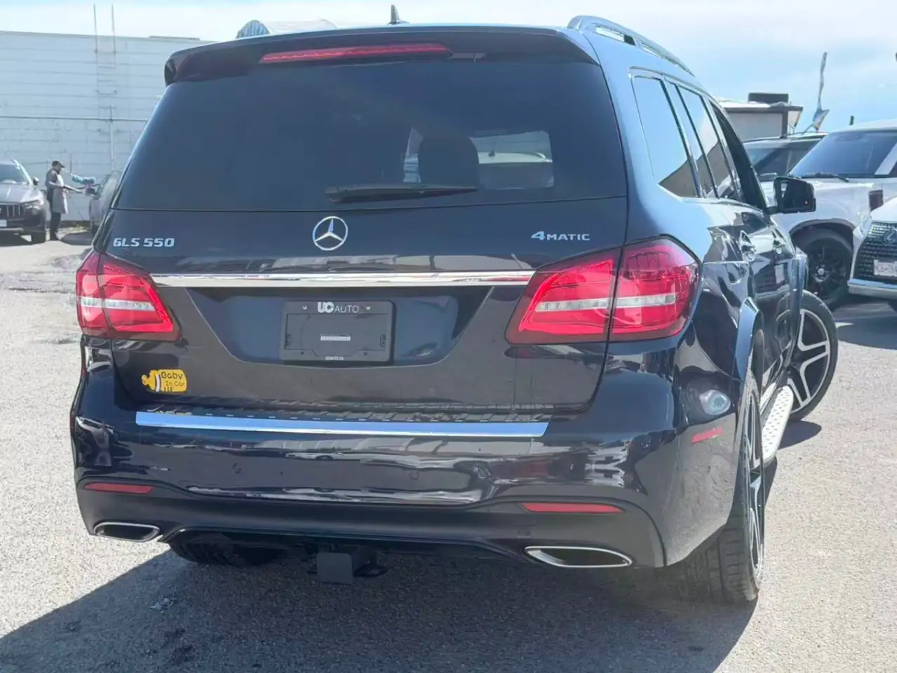 Mercedes-Benz GLS снимка Mercedes-Benz GLS