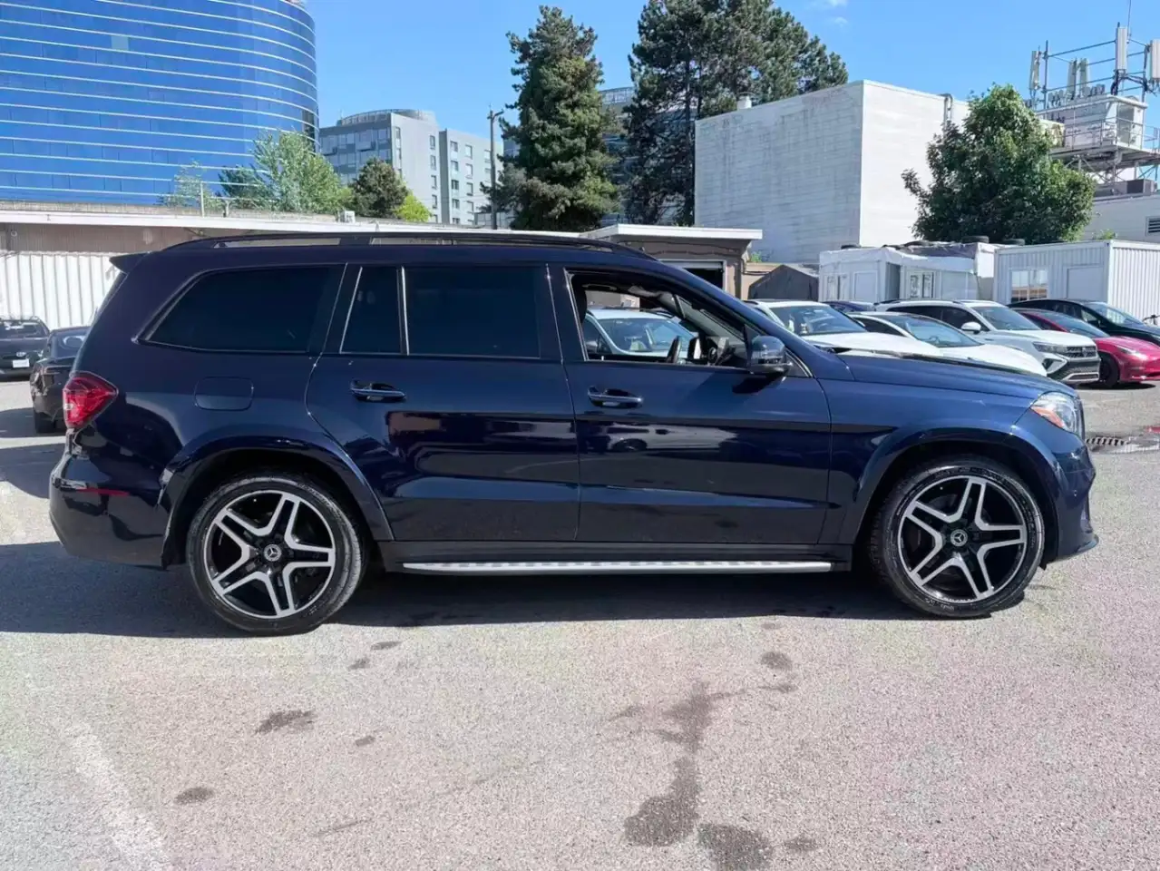 Mercedes-Benz GLS снимка Mercedes-Benz GLS