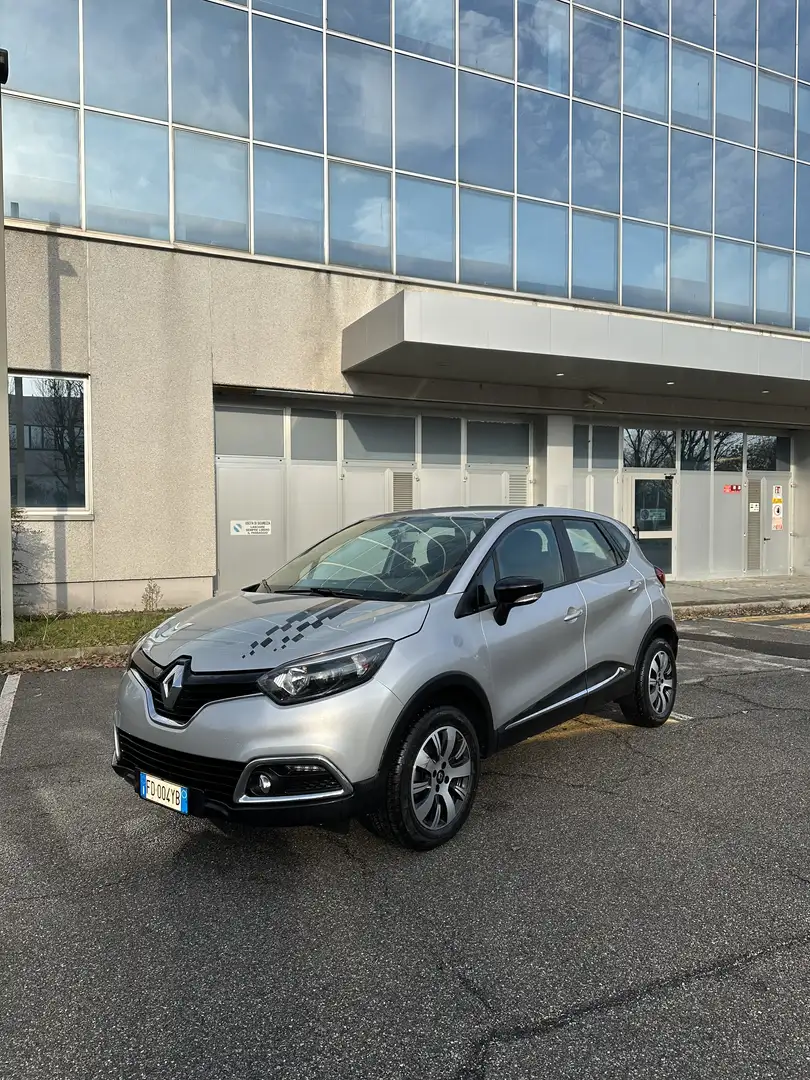 Renault Captur 0.9 tce Life (wave) 90cv E6 - 1