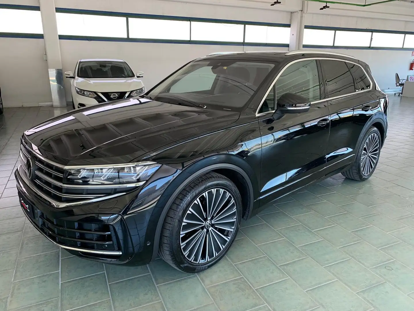 Volkswagen Touareg Touareg III 3.0 V6 tsi ehybrid Elegance 381cv auto Noir - 1