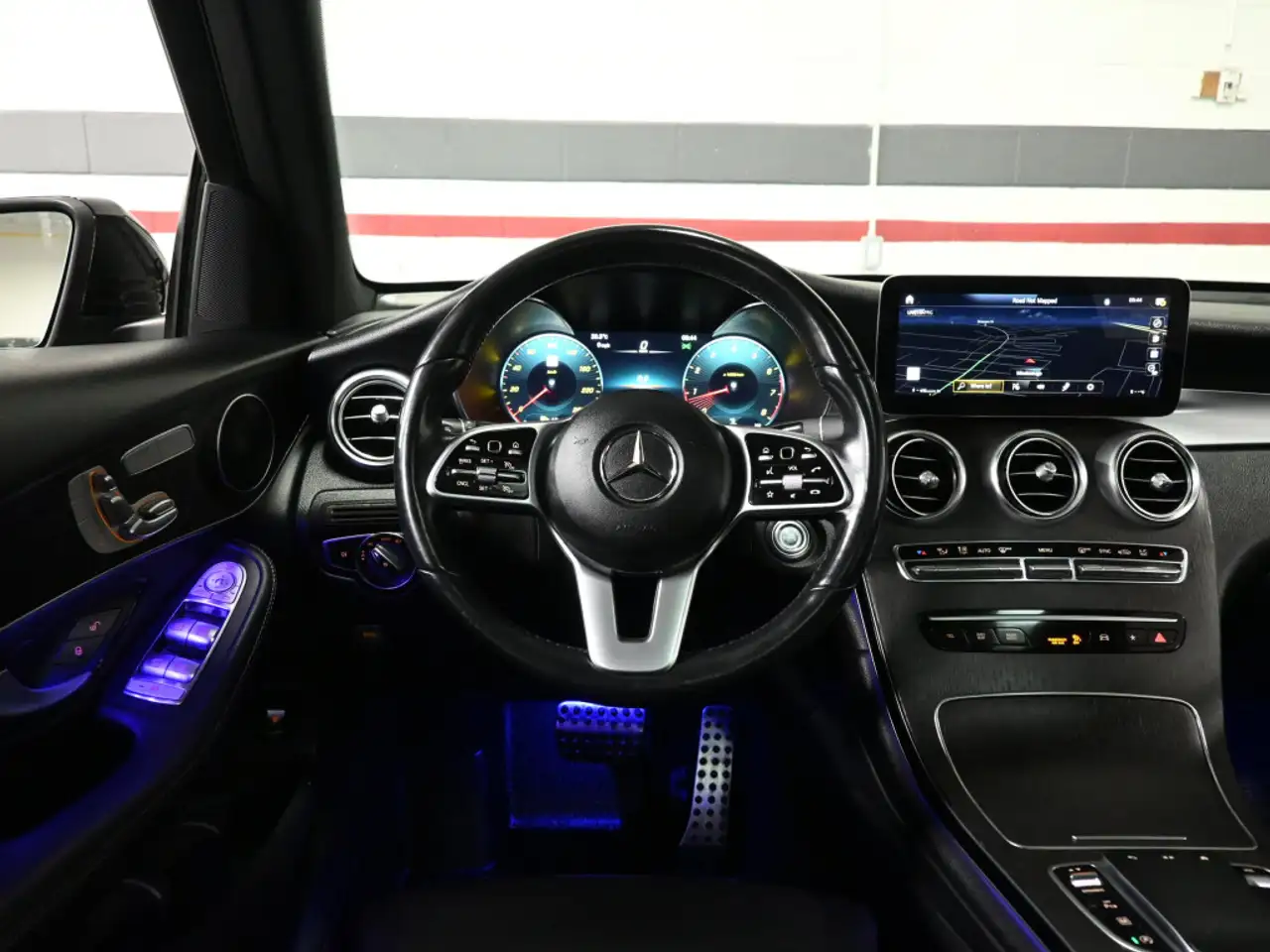 Mercedes-Benz GLC снимка Mercedes-Benz GLC