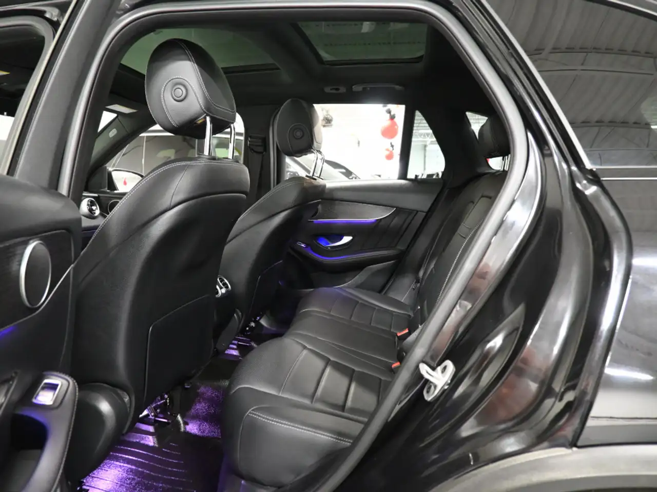 Mercedes-Benz GLC снимка Mercedes-Benz GLC