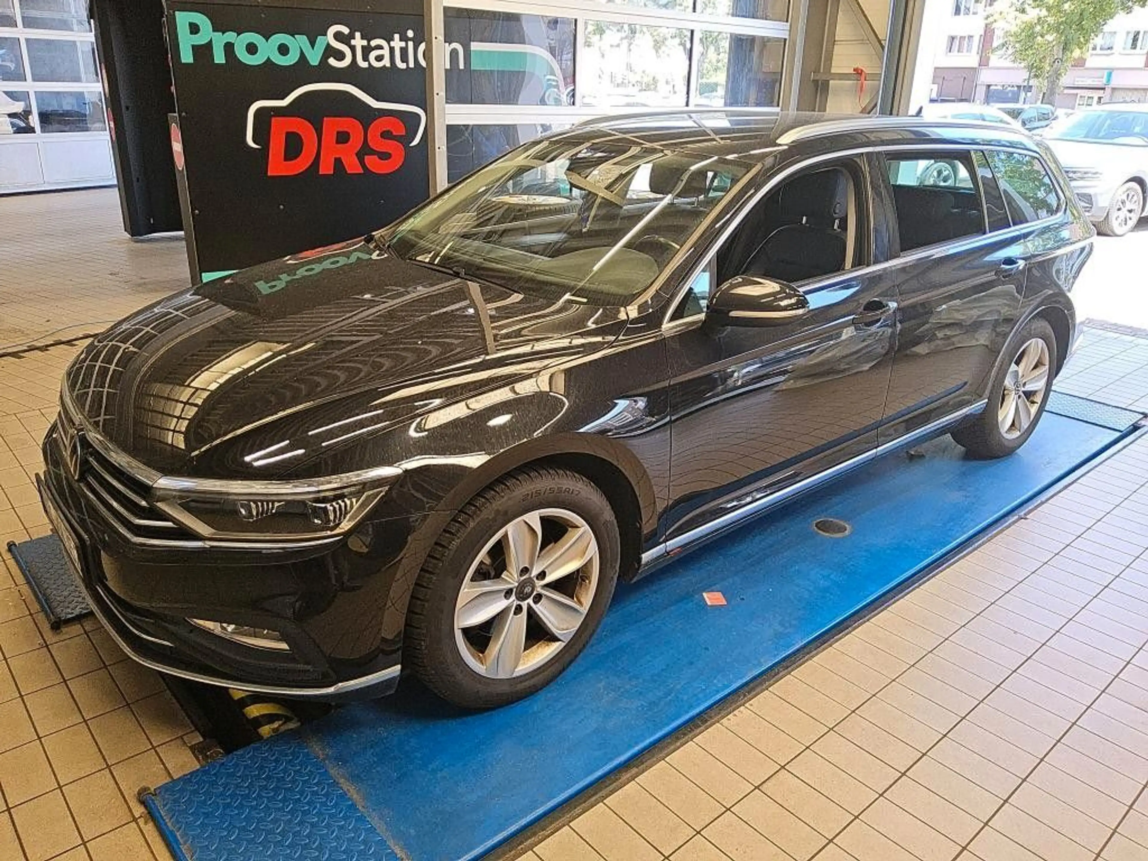 Volkswagen Passat Variant Elegance 2.0 TDI IQLIGHT*AHK*ACC