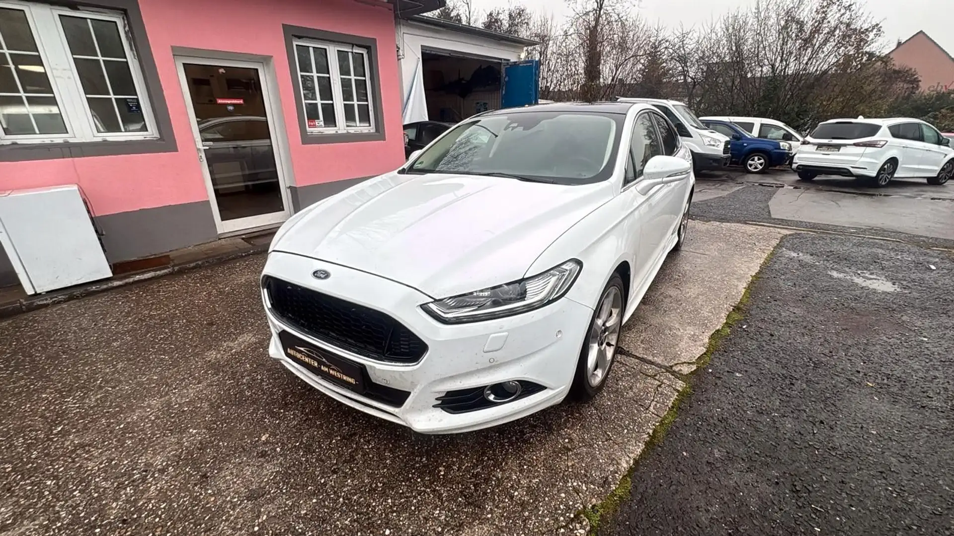 Ford Mondeo Lim. Titanium AWD Weiß - 1