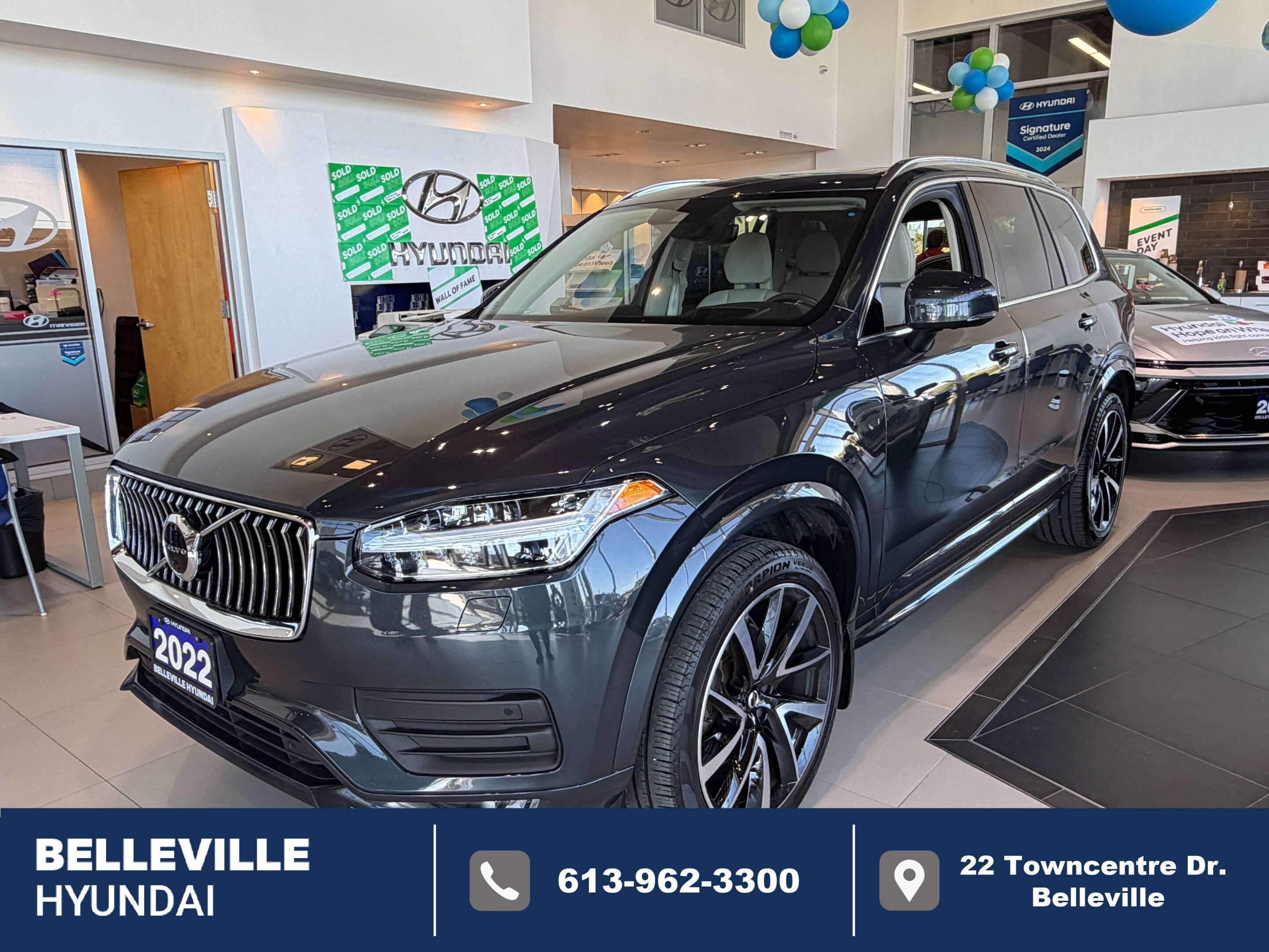 Gray 2022 Volvo XC90 SUV / Crossover All-Wheel Drive Automatic