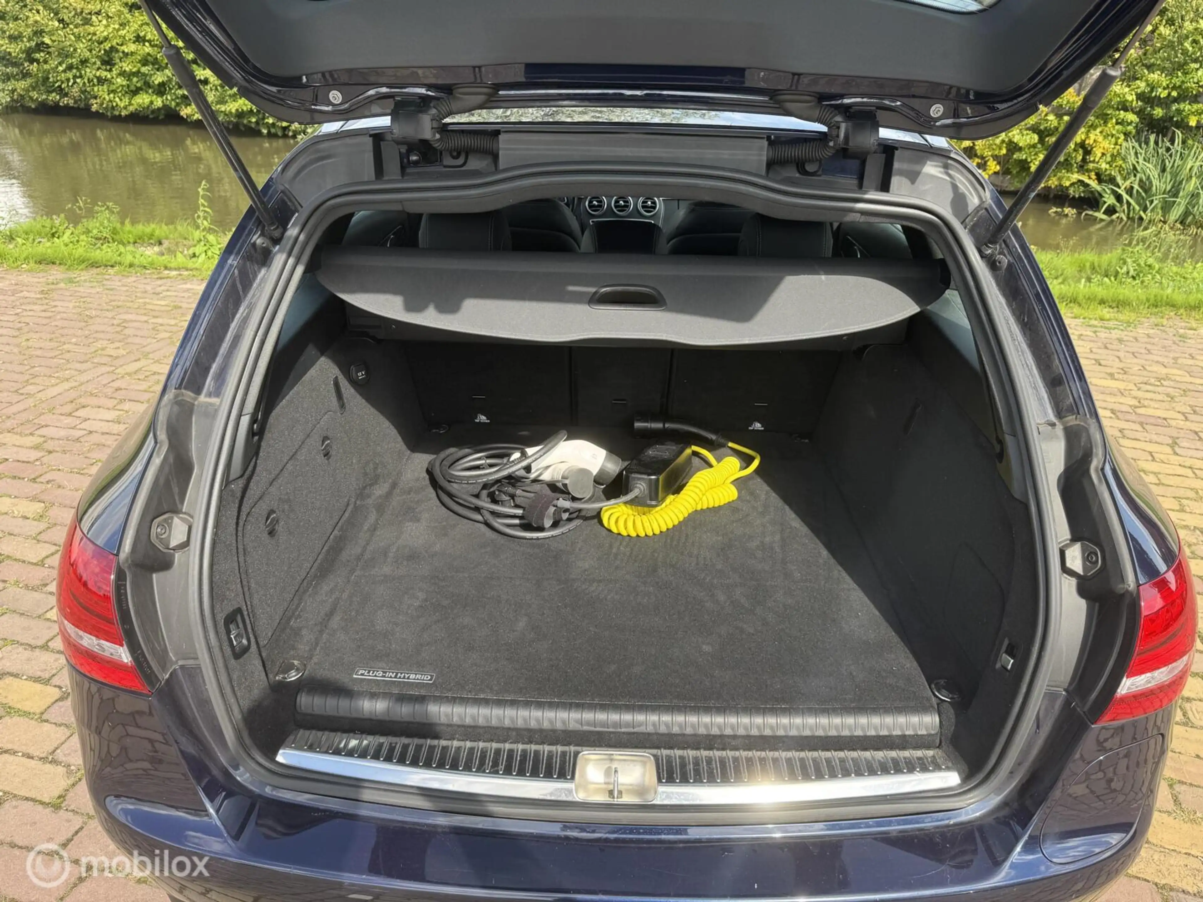 Mercedes-Benz C 350 Estate 350e PHEV Lease Edition | Camera — photo 16