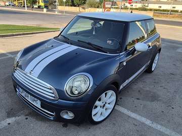 1.6D 110cv llantas 17.