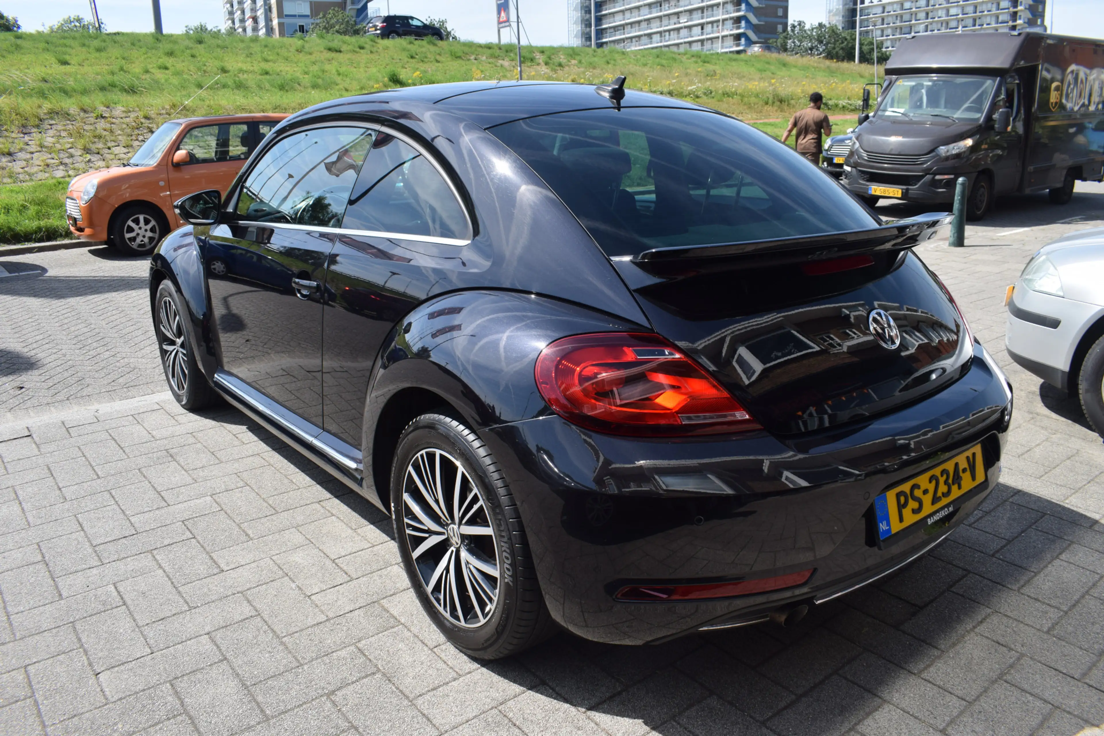 Volkswagen Beetle 1.2 TSI Exclusive Series Apple Carplay Camera PDC — photo 10