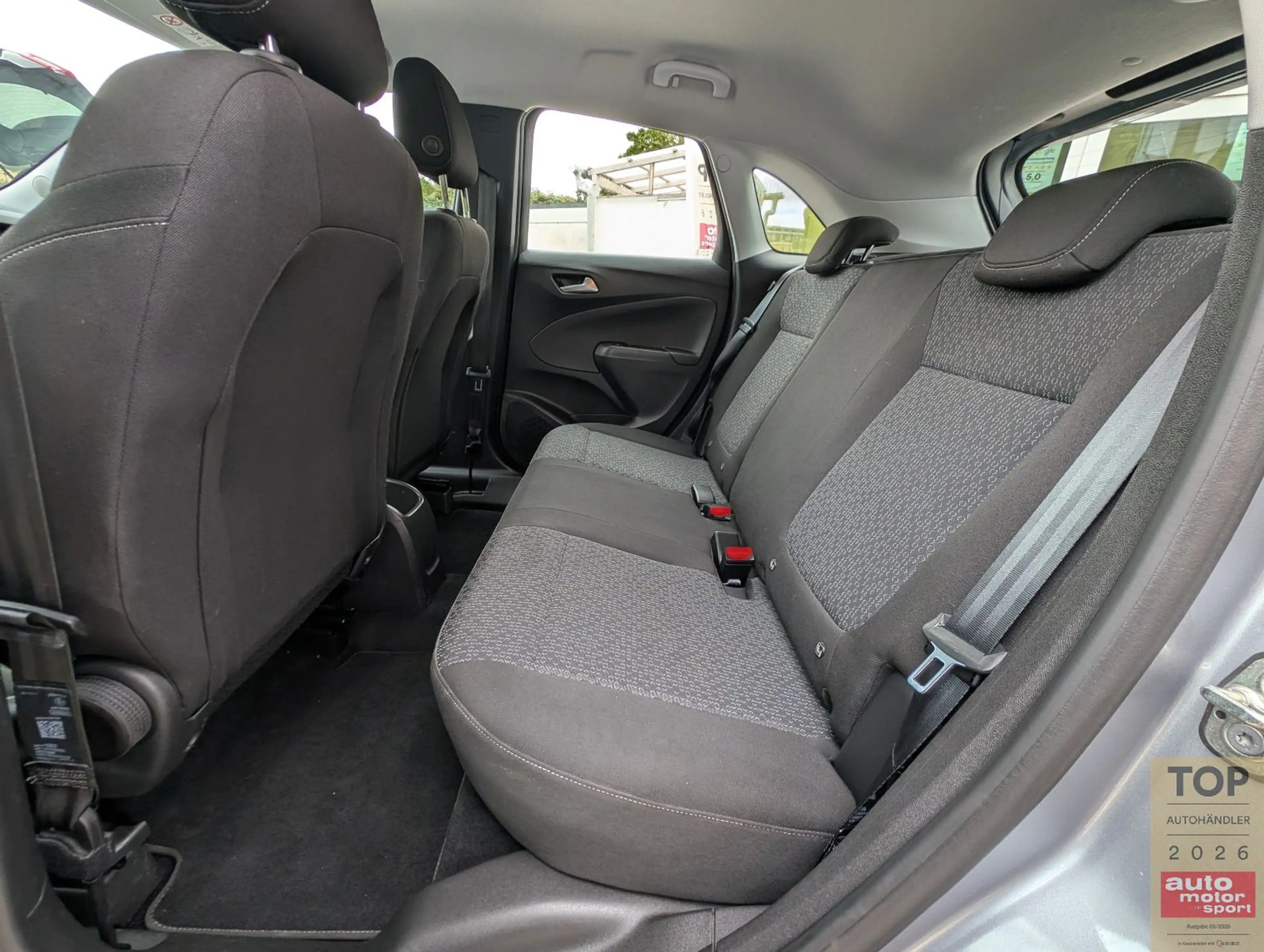 Opel Crossland X 1.2*CarPlay*AHK*RKam*ZahnriemenNEU — photo 11