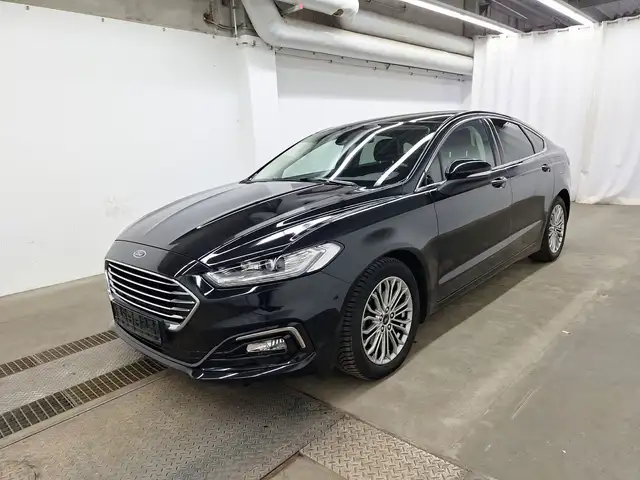 Ford Mondeo Titanium LED Navi AppleCarPlay Park.Assist. St.Hz.