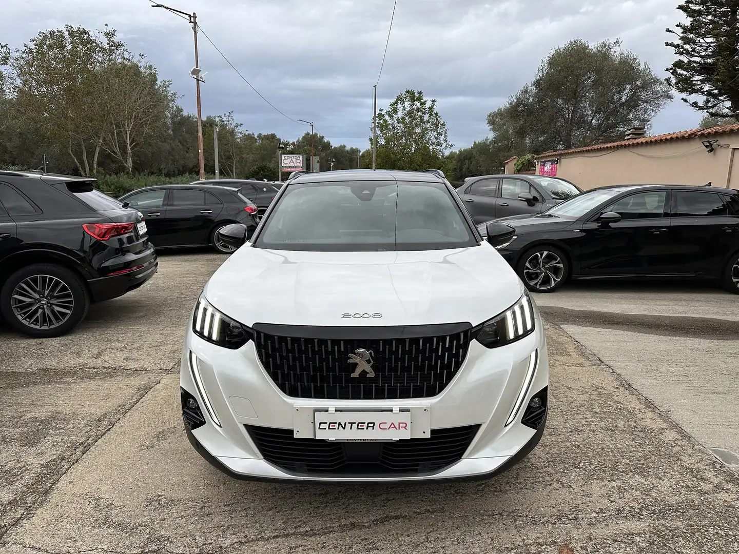Peugeot 2008 1.5 bluehdi GT Pack s&s 130cv eat8 - 2