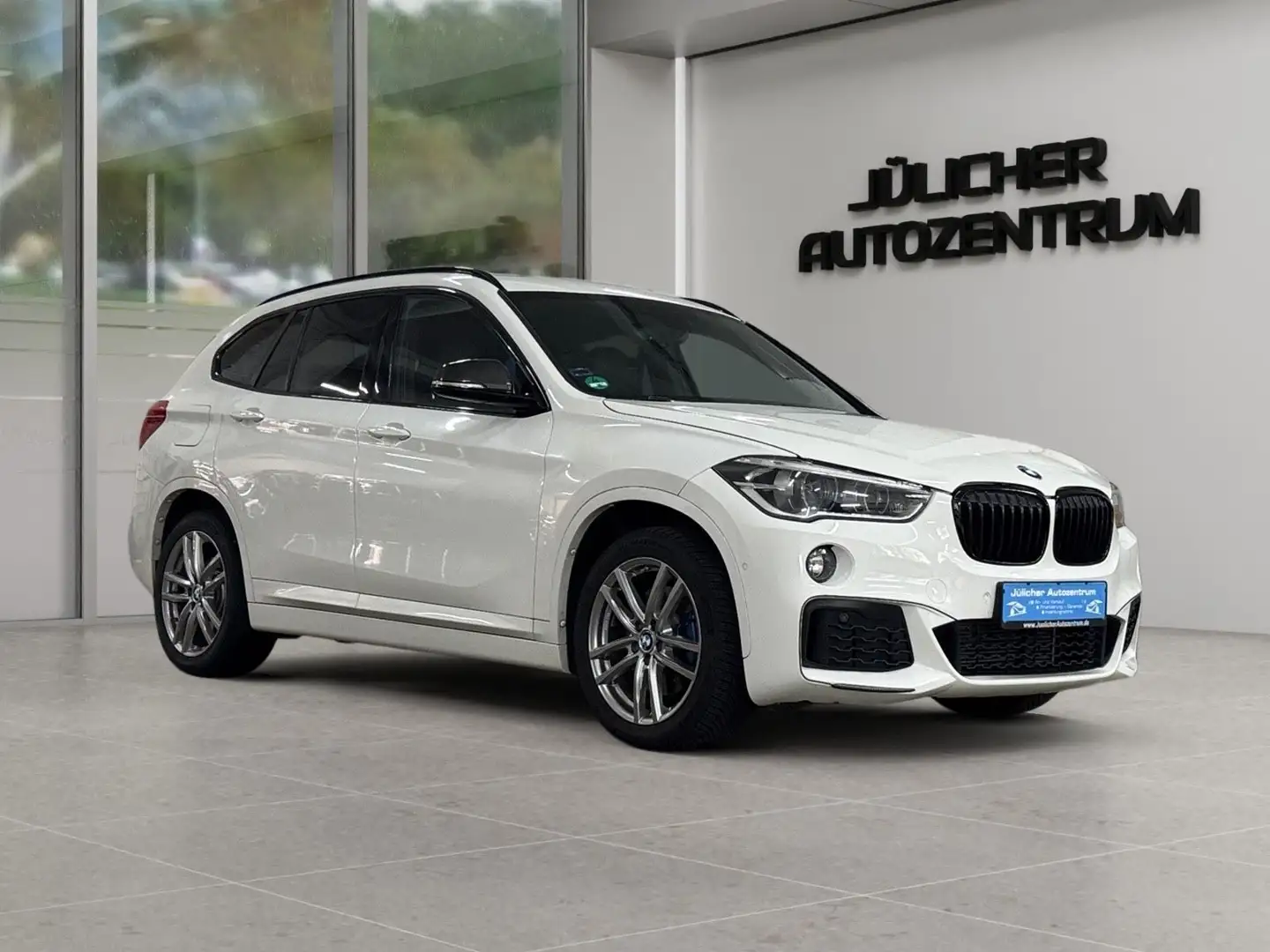BMW X1 2.8i xDrive M Sport Automatik, Inspektin Neu Wit - 1