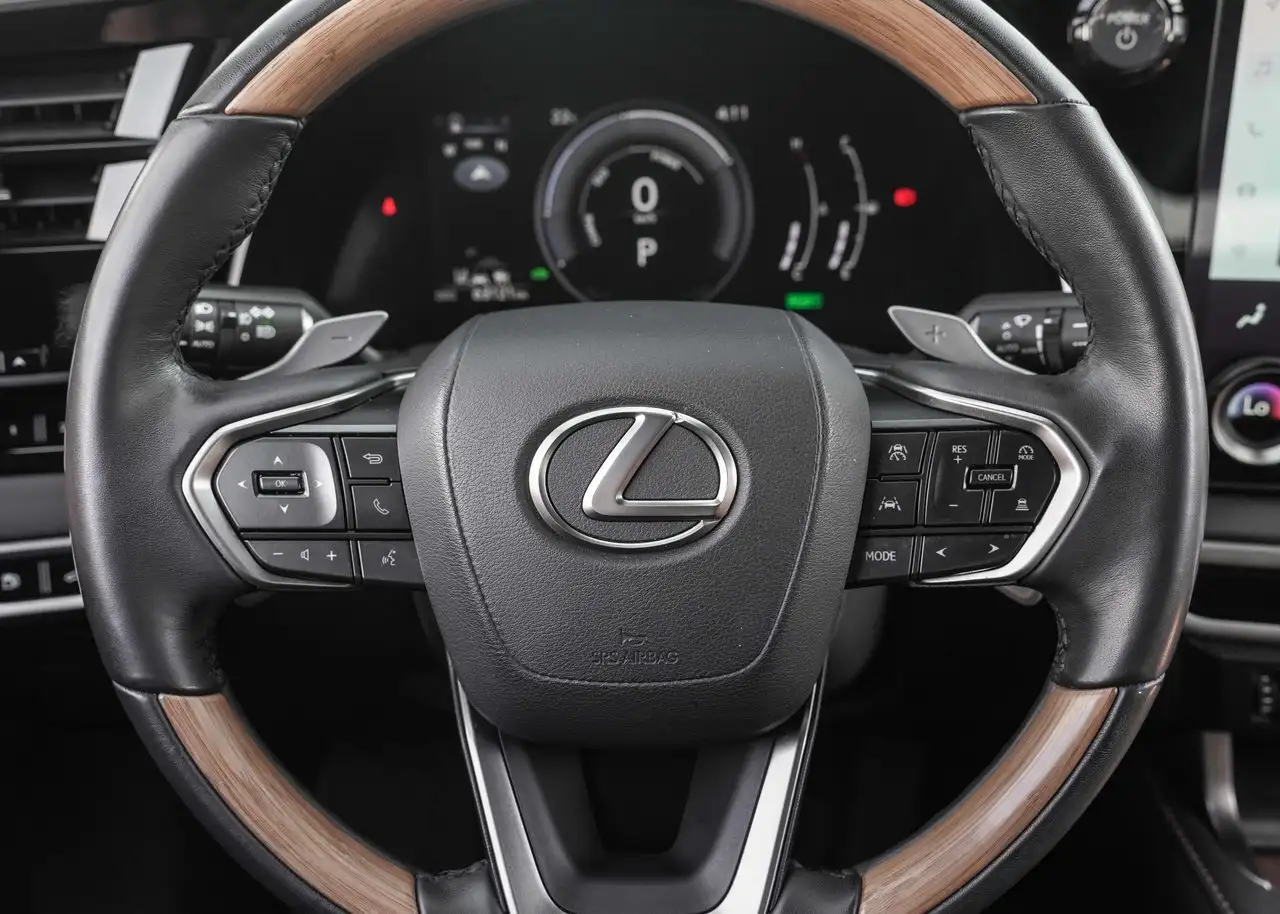 Lexus RX photo Lexus RX