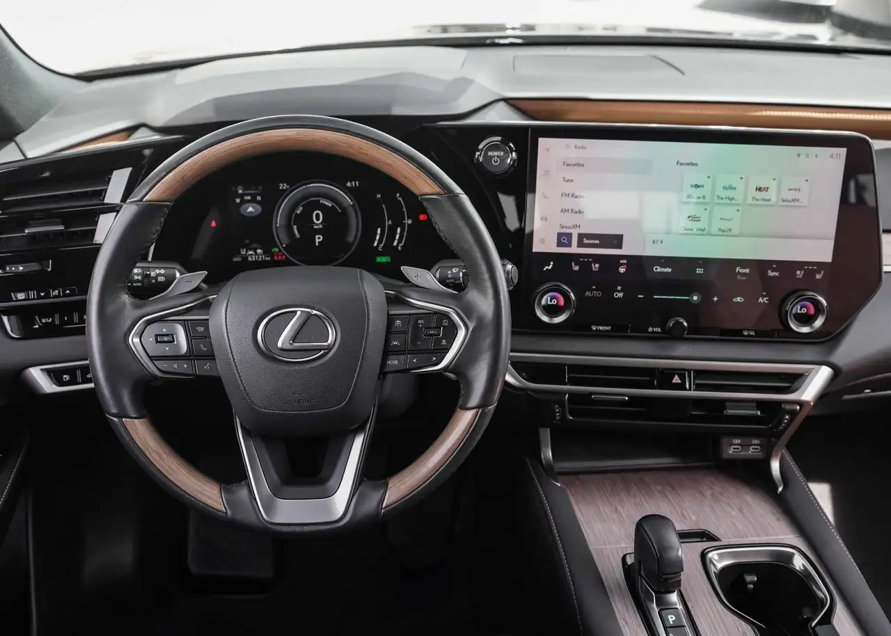 Lexus RX photo Lexus RX