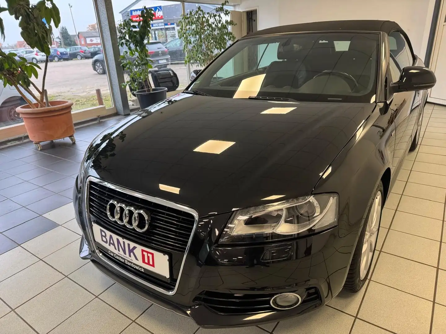 Audi A3 Cabriolet S line Sportpaket / plus Schwarz - 1