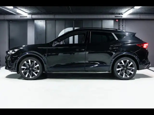 Cupra Formentor view 2