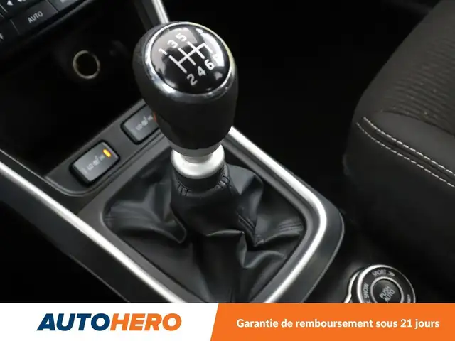 Suzuki SX4 S-Cross view 24