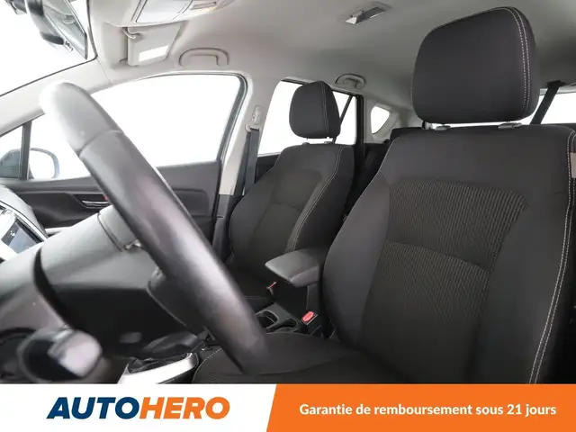 Suzuki SX4 S-Cross view 10