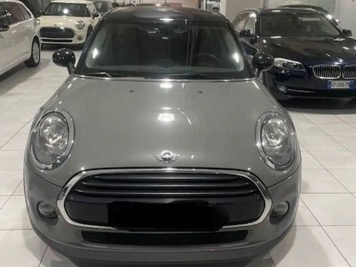 MINI Cooper D 1.5 Business 5p Grigio - 2