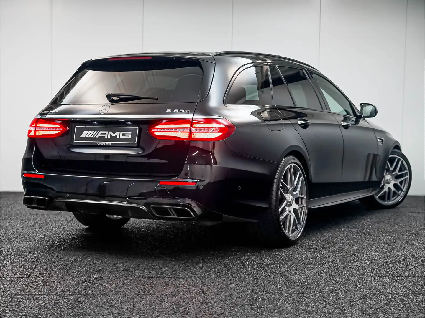 Mercedes-Benz E 63 AMG Estate S 4MATIC Premium Plus | AMG Performance sto Noir - 2
