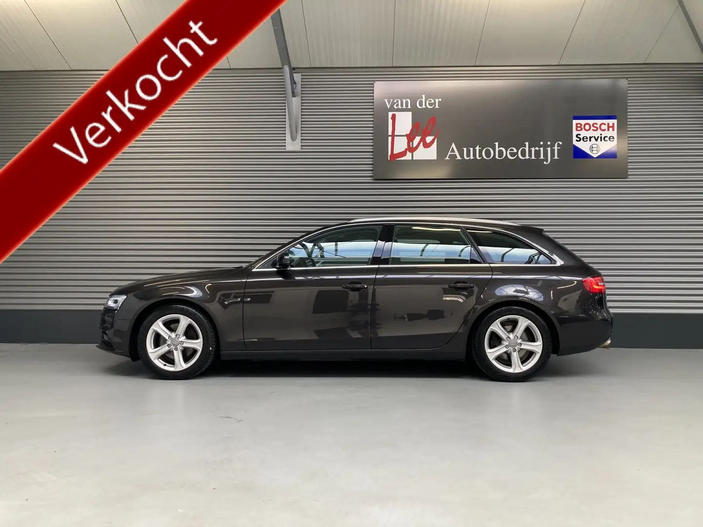 Audi A4 Avant 1.8 TFSI 170 PK XENON NAVI SPORTS-ST CLIMA T Zwart - 2