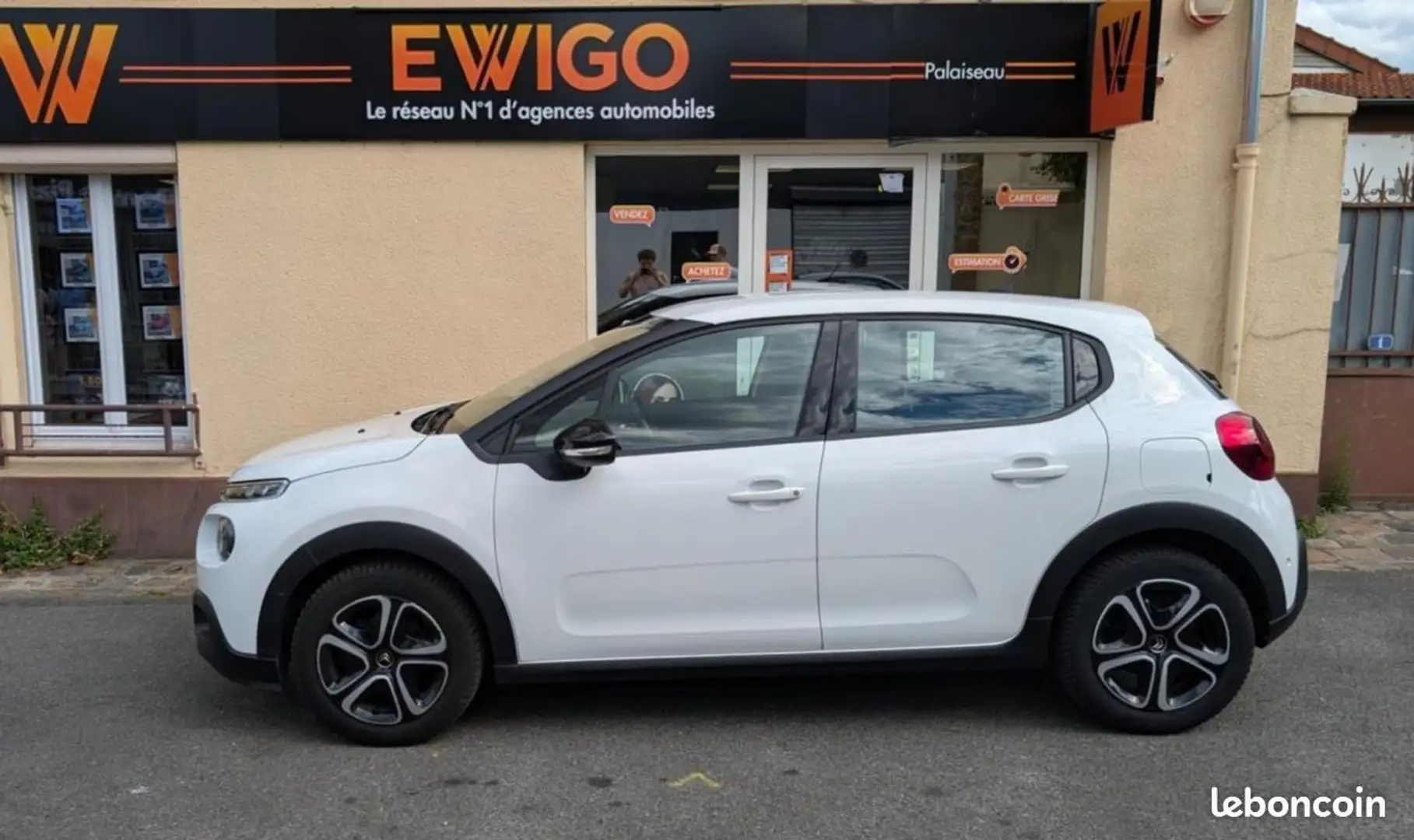 Citroen C3 Citroën GENERATION-III SOCIETE 1.2 PURETECH 80 FEE Blanc - 2