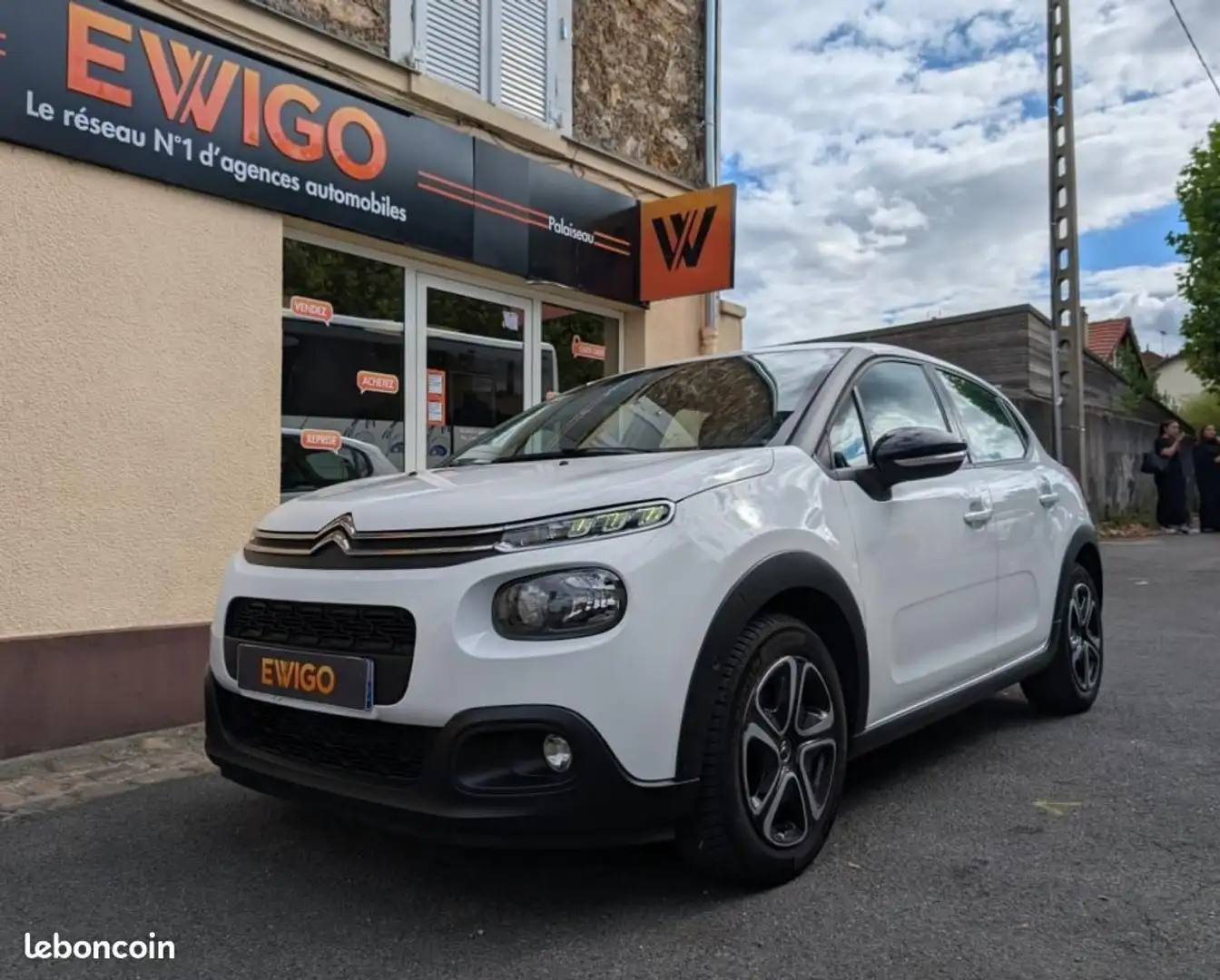 Citroen C3 Citroën GENERATION-III SOCIETE 1.2 PURETECH 80 FEE Blanc - 1