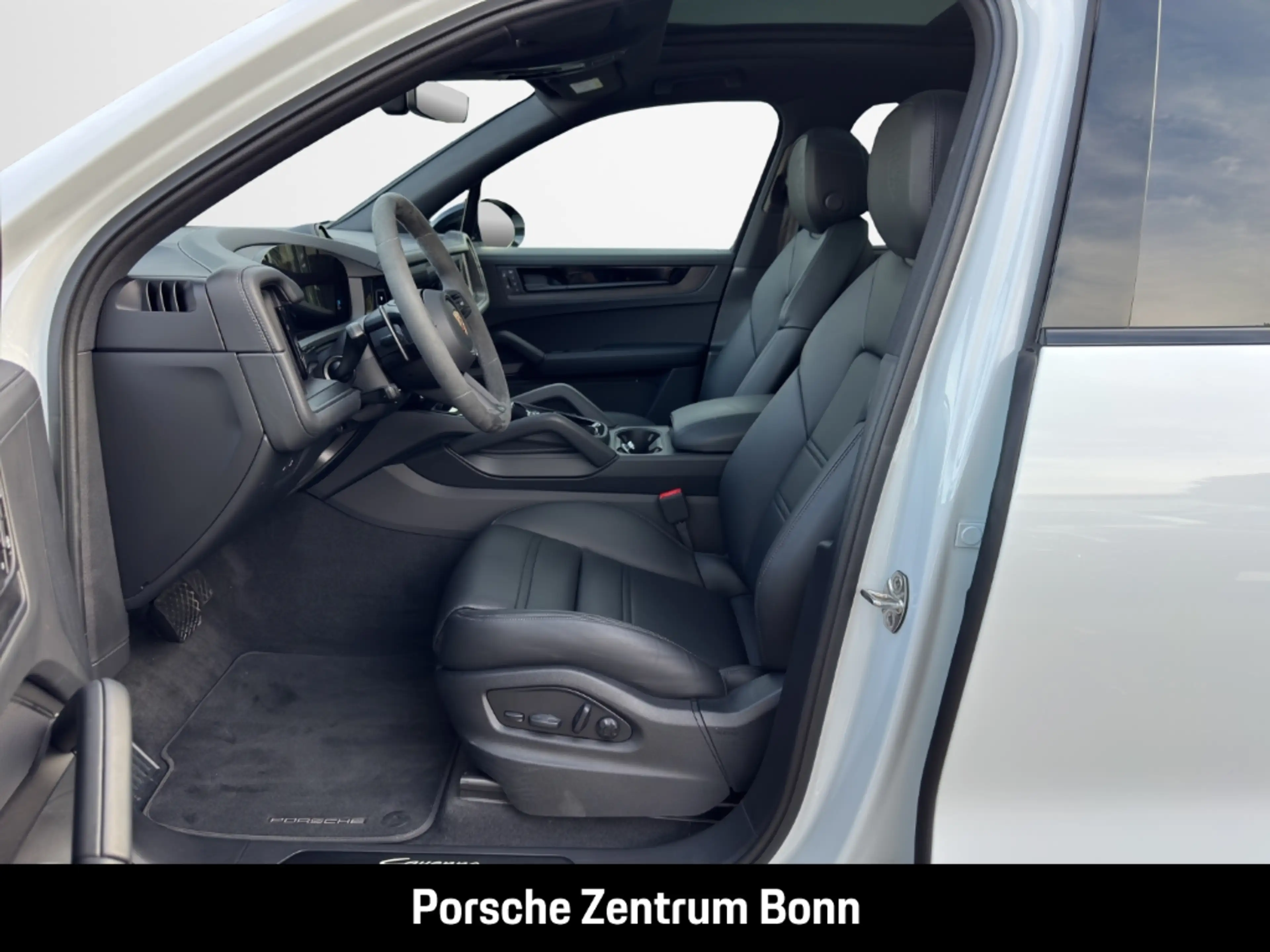 Porsche Cayenne E-Hybrid Black Edition InnoDrive Head-Up — photo 9