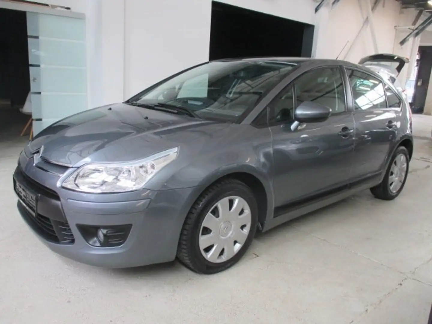 Citroen C4 1.6 Tonic; Klima! PDC! TÜV neu! Grau - 1
