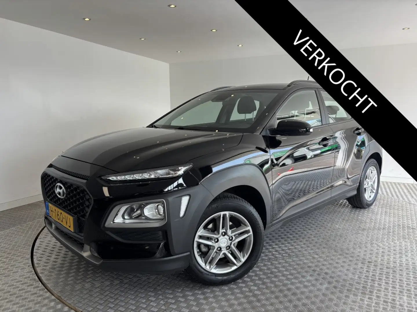 Hyundai KONA 1.0 T-GDI Comfort, Camera, Apple/Android Zwart - 1