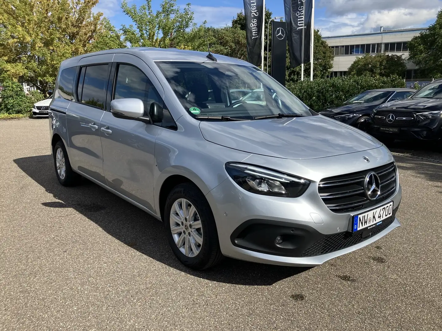 Mercedes-Benz T180 Edition Lang AMF-Bruns-Rollstuhlrampe/7Sitze/Navi Argent - 2