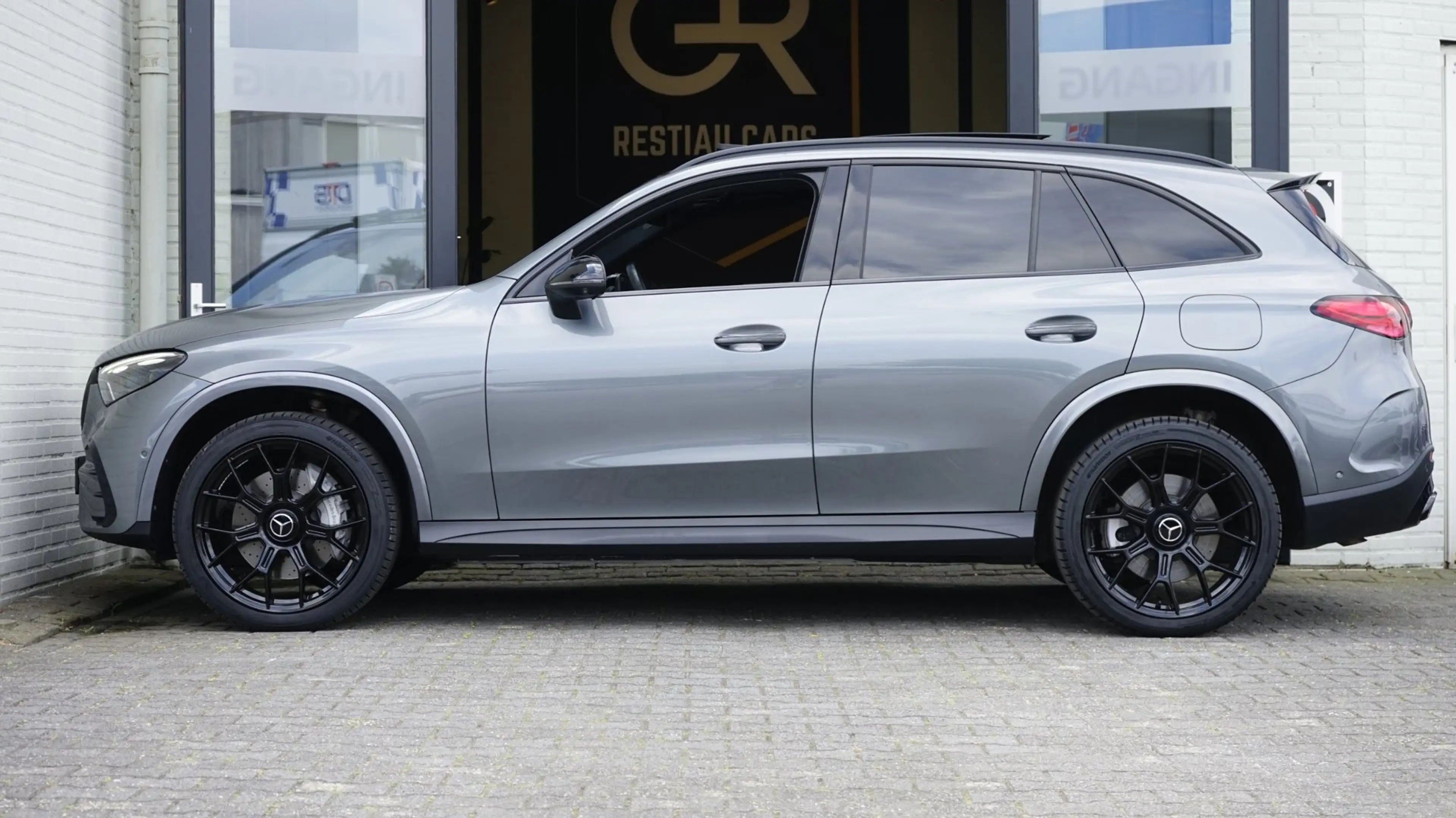 Mercedes-Benz GLC 400 400e 4MATIC AMG AUTOMAAT-360 CAMERA-ACC-AMBIANCE-B — photo 10