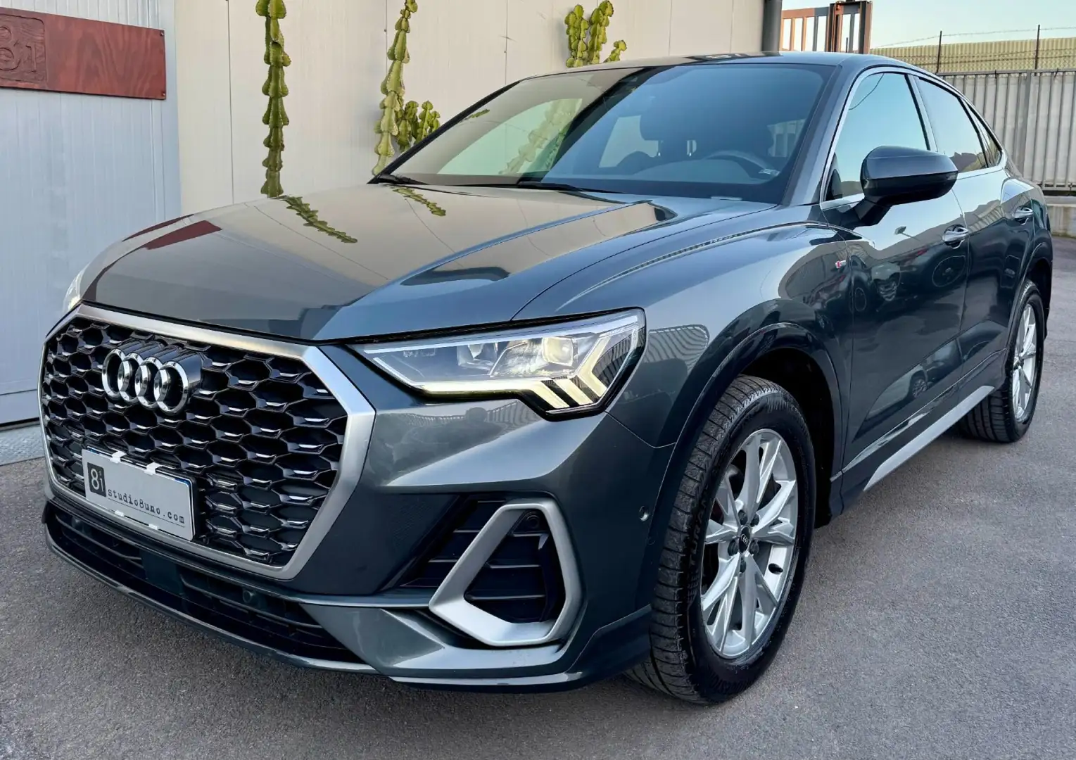 Audi Q3 SPB 35 TDI S tronic S line edition Gris - 1