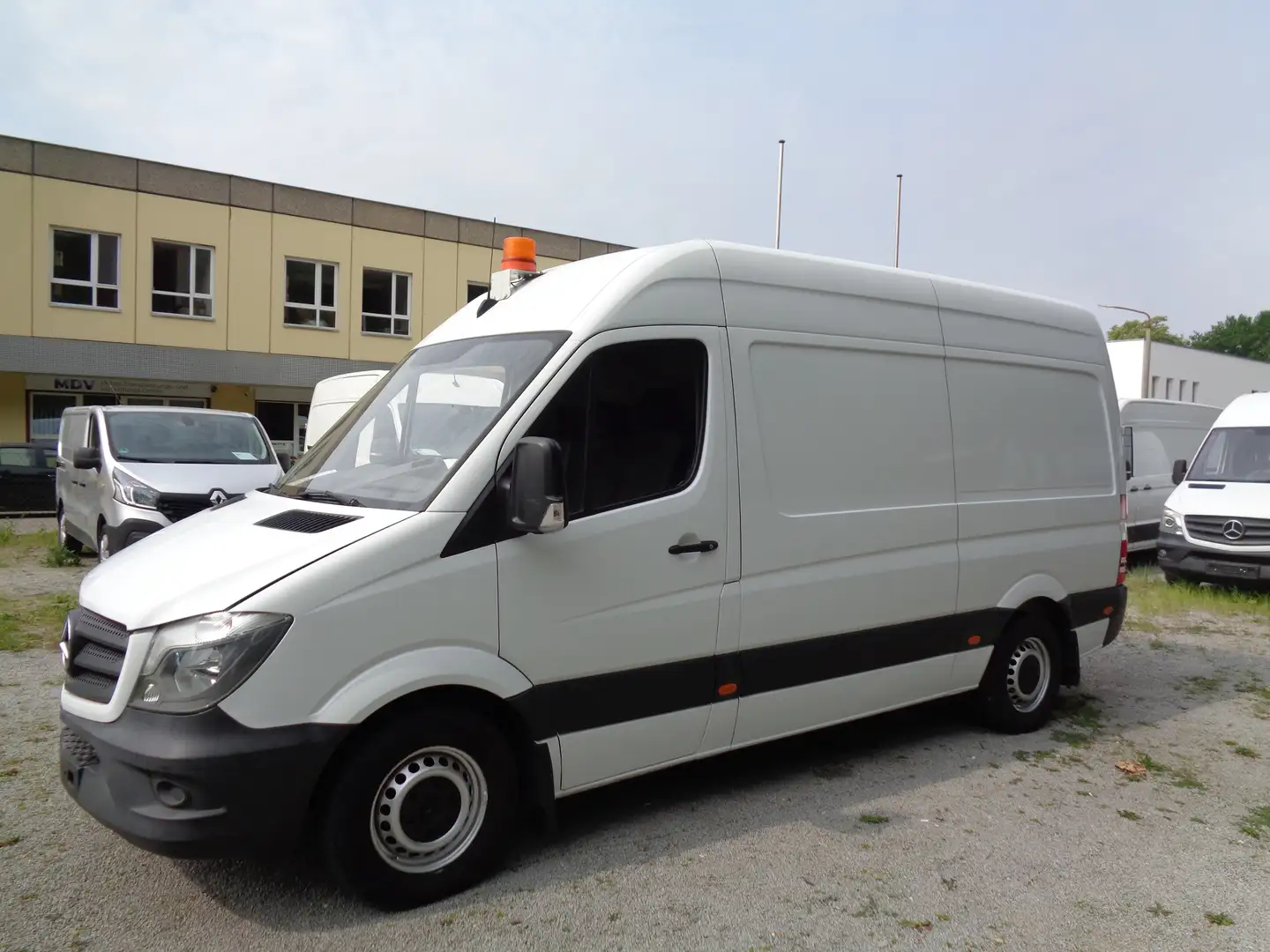 Mercedes-Benz Sprinter 313 CDI HOCH+LANG;KLIMA bijela - 2