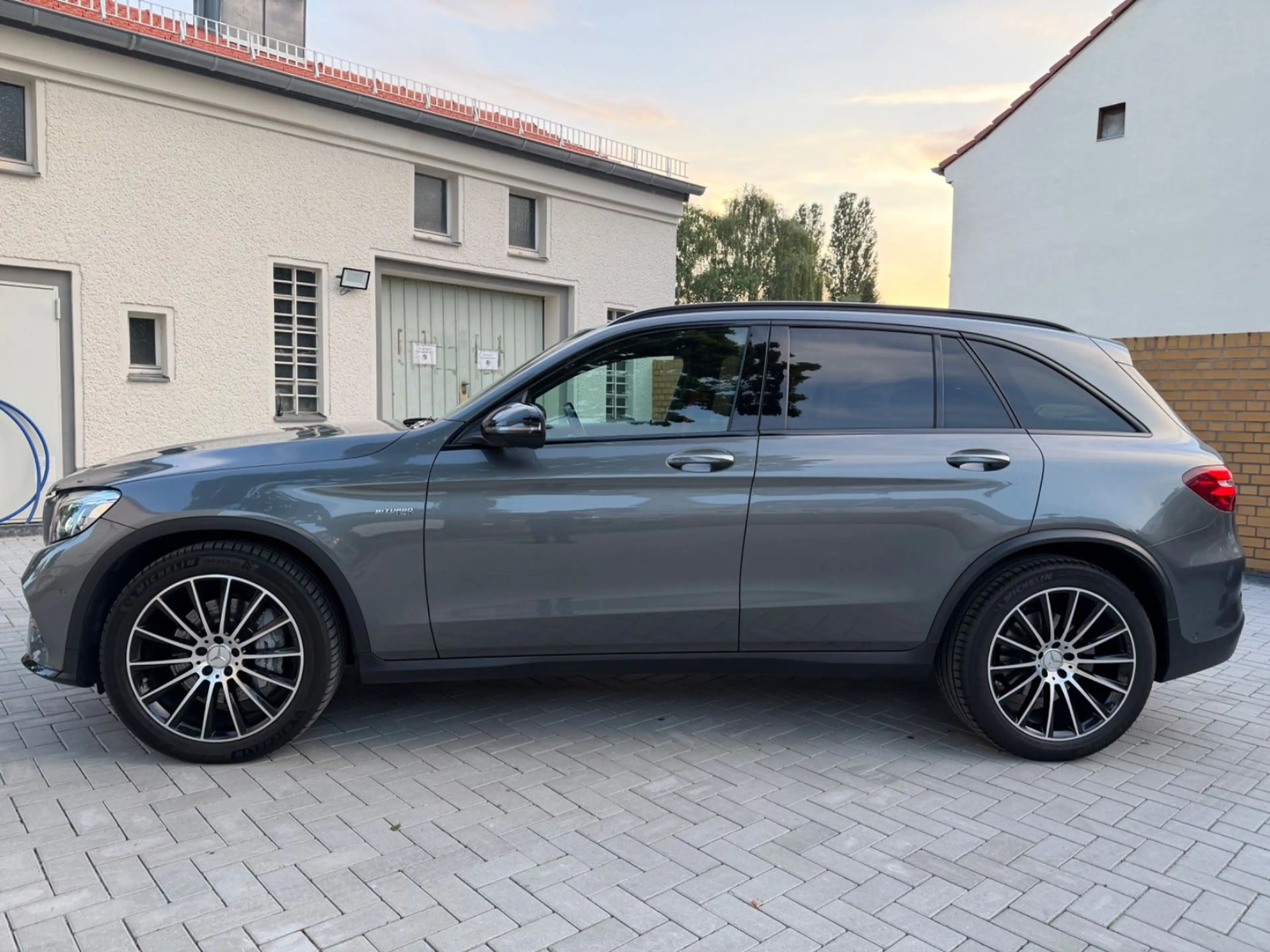 Mercedes-Benz GLC 43 AMG 4-Matic LUFT*BURMESTER*360*TOP — photo 6