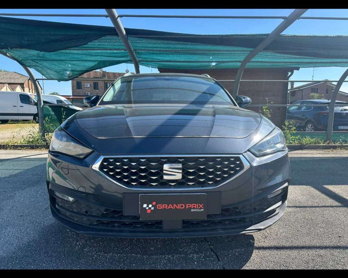 SEAT Leon Sportstourer 1.5 eTSI 150 CV DSG Xcellence