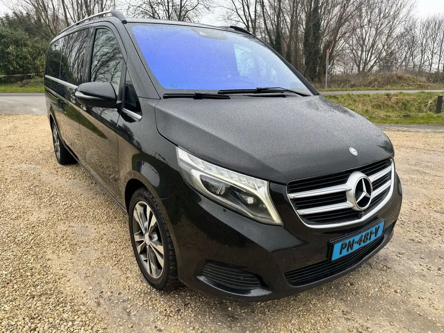 Mercedes-Benz V 250d XL 8 pax Elektrische deuren Černá - 2