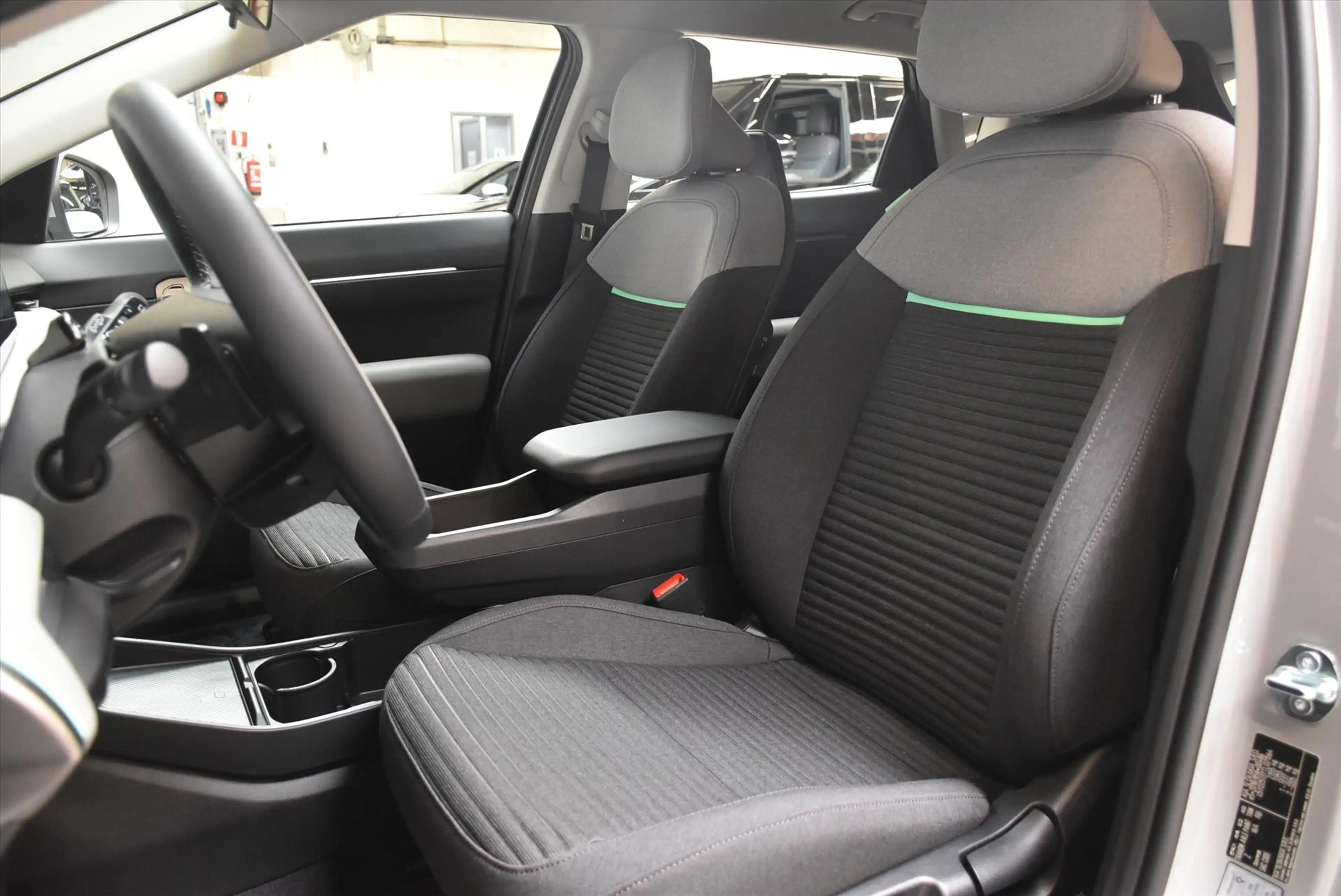 Kia EV4 58,3 kWh 204PK Air NIEUW — photo 9