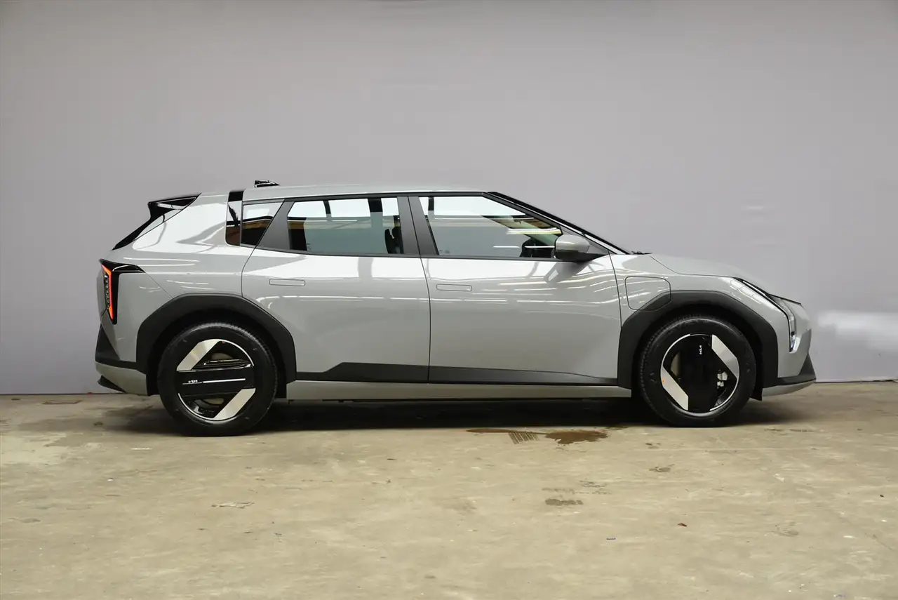 Kia EV4 2026