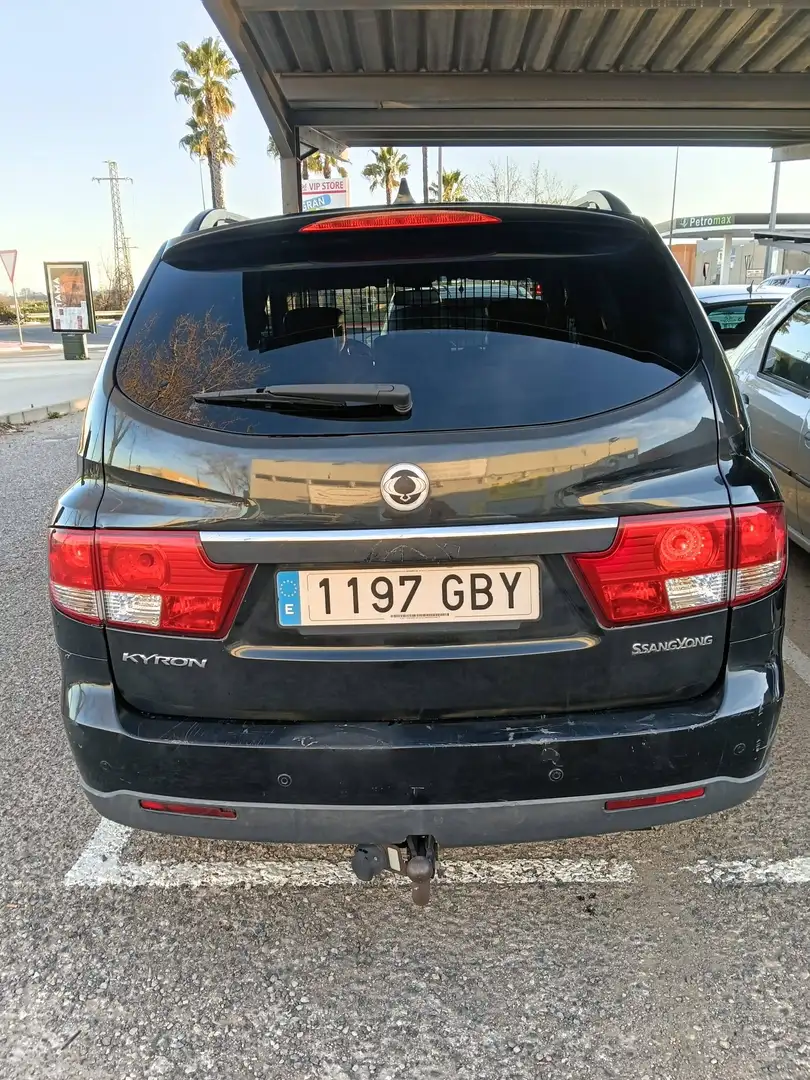 SsangYong Kyron Kyron 200Xdi Limited Schwarz - 2