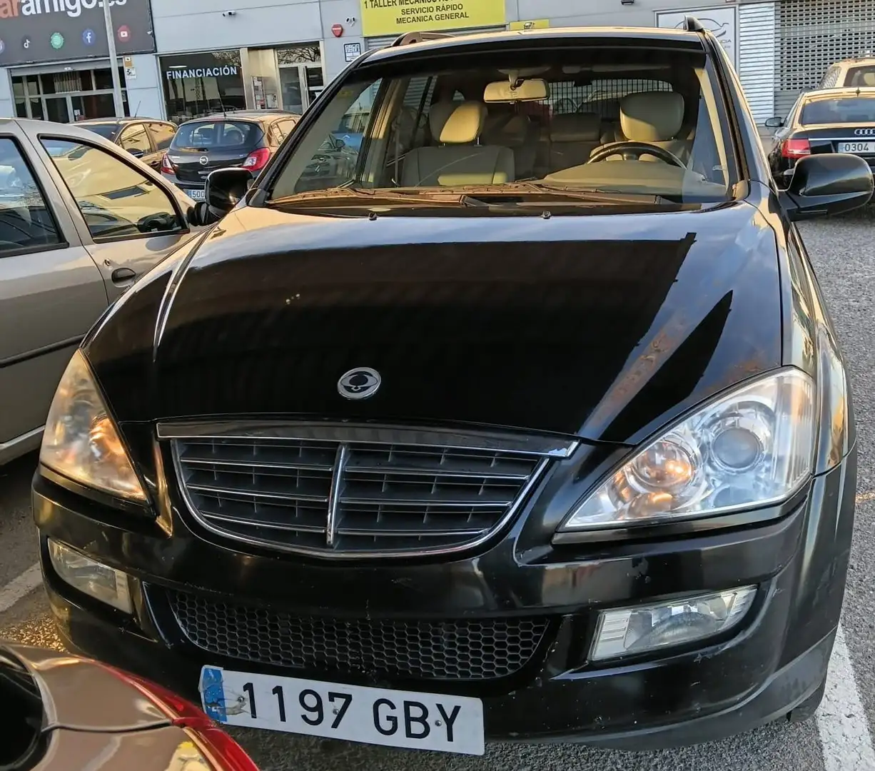 SsangYong Kyron Kyron 200Xdi Limited Schwarz - 1