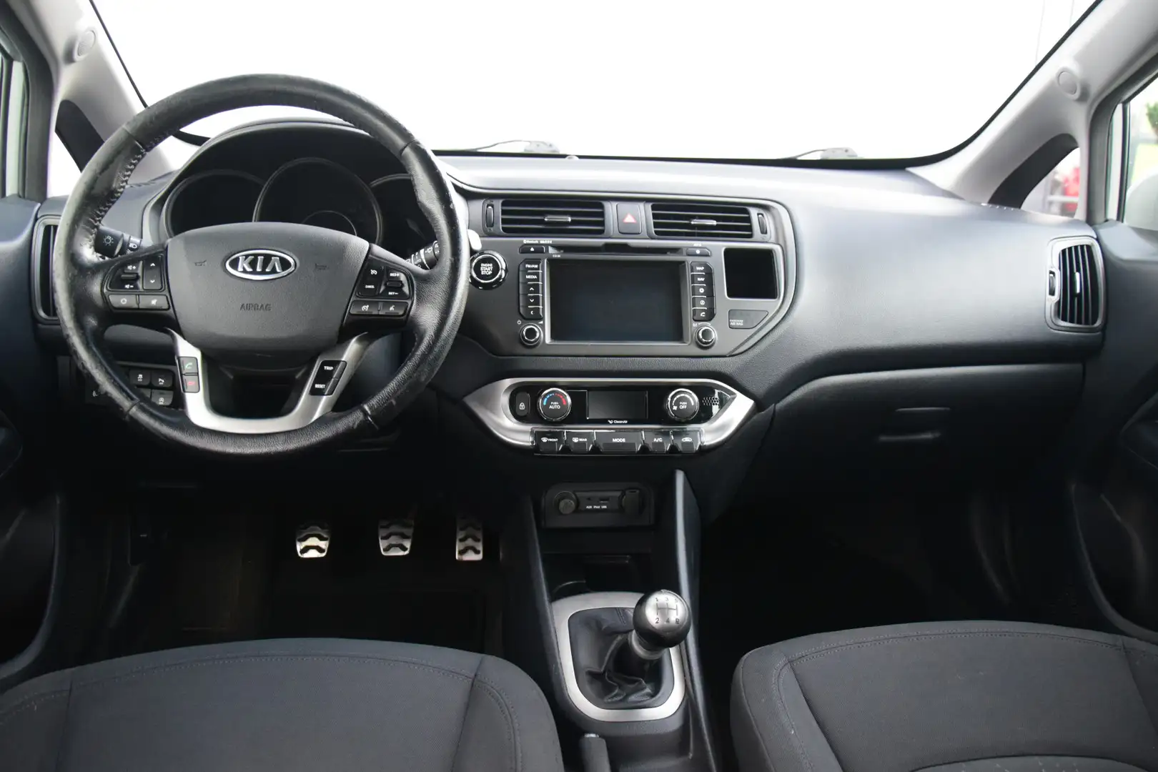 Kia Rio 1.2 CVVT Super Pack Navi/Camera Pdc Ecc Cruise Grau - 2