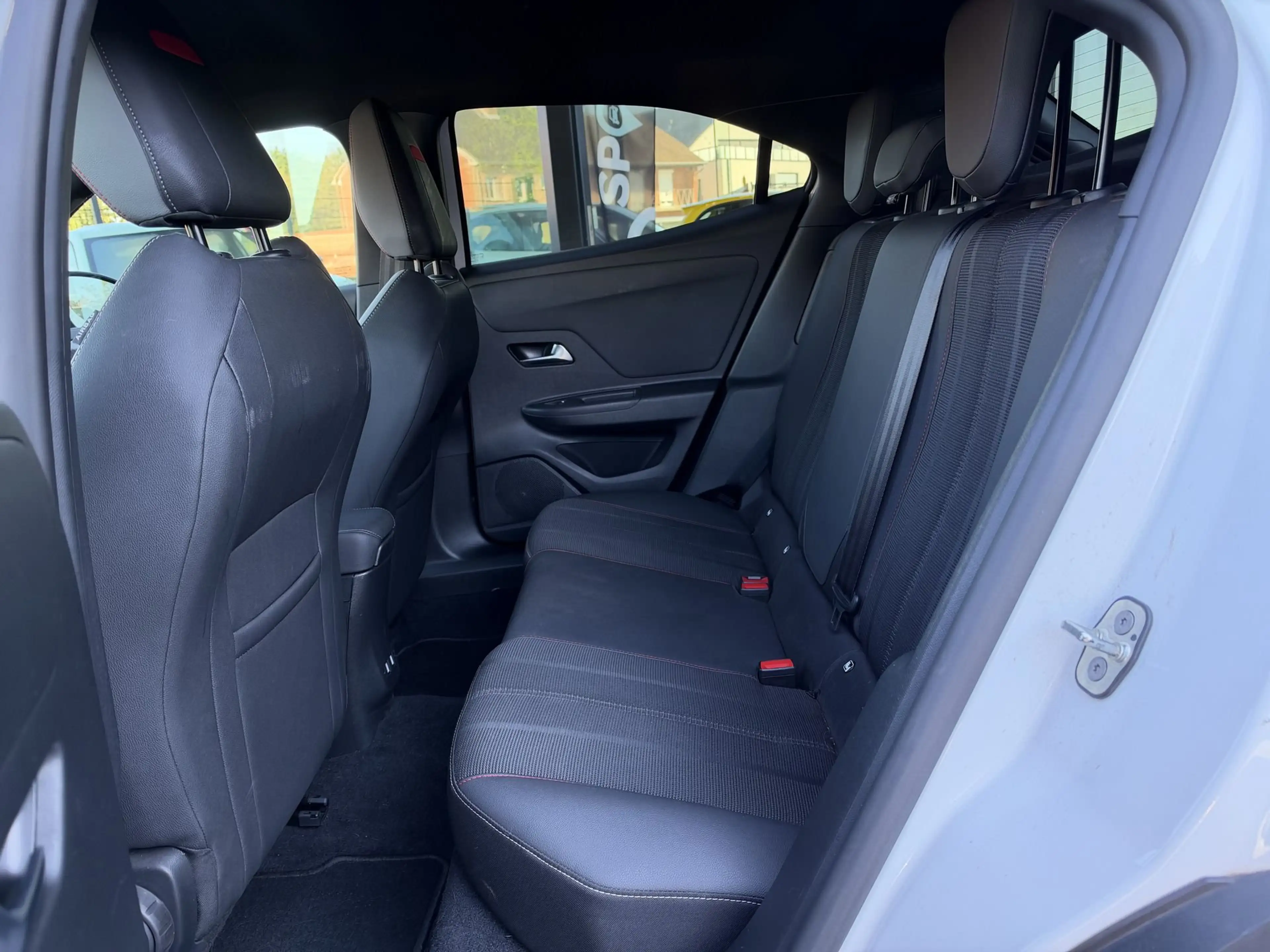 Opel Mokka 1.2T GS Automaat *Camera*CarPlay* — photo 11